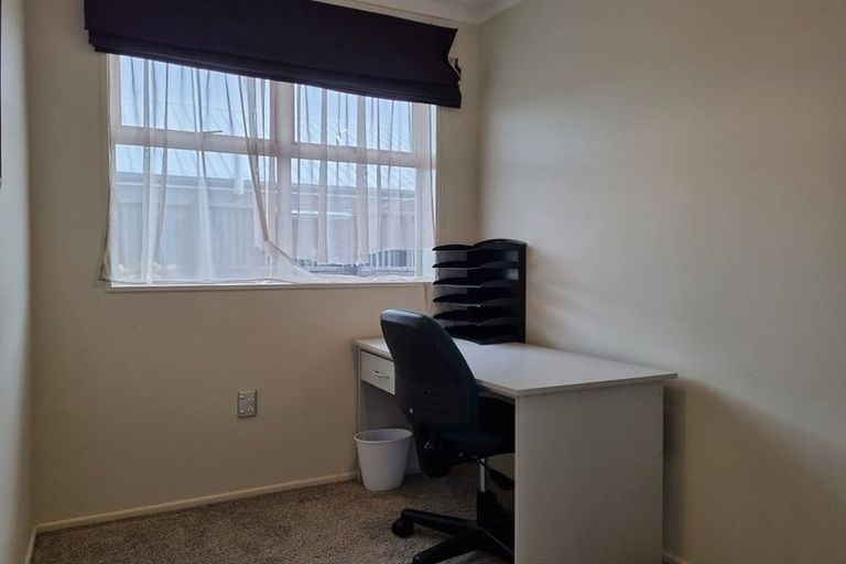 Photo of property in 159c Lemon Street, Strandon, New Plymouth, 4312