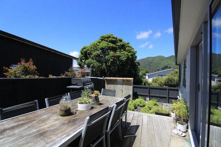 Photo of property in 8c Awamutu Grove, Waiwhetu, Lower Hutt, 5010