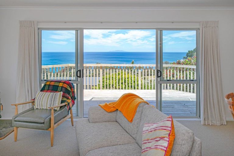 Photo of property in 407 Onemana Drive, Onemana, Whangamata, 3691