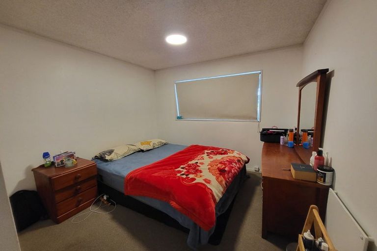 Photo of property in 2/22 Alfriston Road, Manurewa East, Auckland, 2102