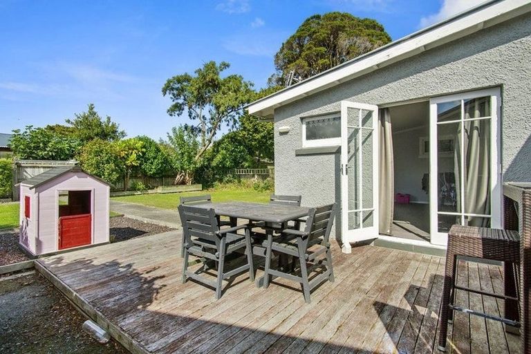 Photo of property in 18 Pharazyn Street, Melling, Lower Hutt, 5010