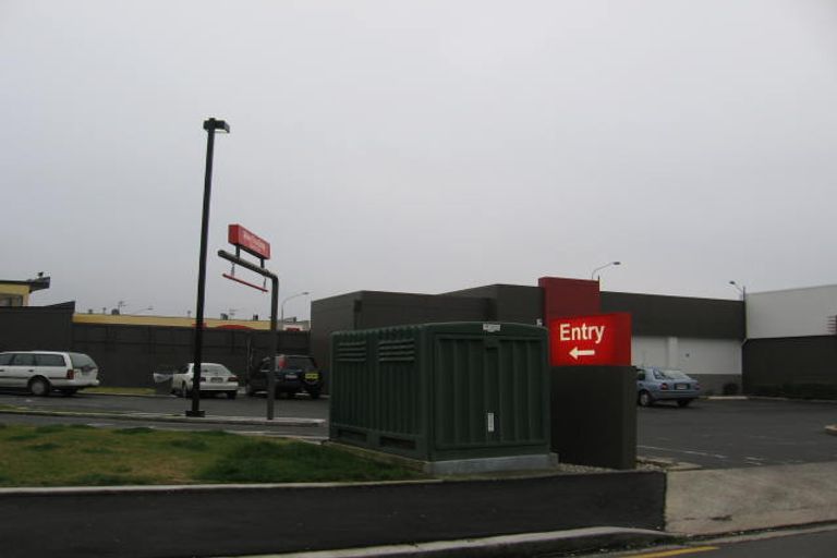 Photo of property in 18-28 Oxford Street, South Dunedin, Dunedin, 9012