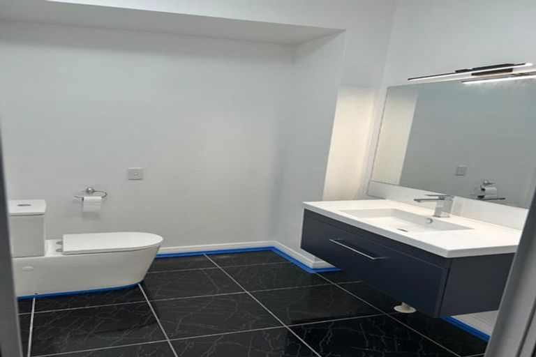 Photo of property in 9 Pohutukawa Street, Woburn, Lower Hutt, 5010
