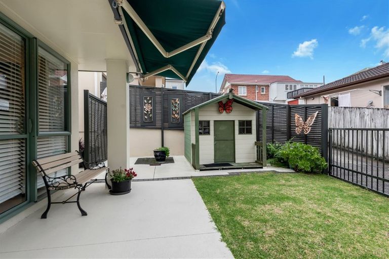 Photo of property in 3/82 Ridge Road, Howick, Auckland, 2014