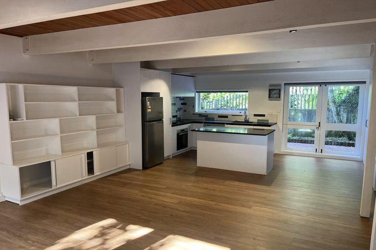 Photo of property in 16/10 Pitarua Street, Thorndon, Wellington, 6011