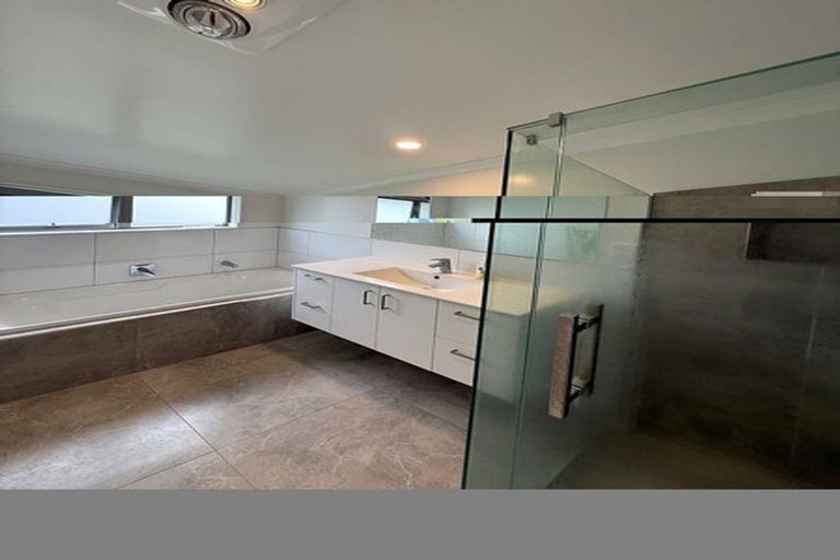 Photo of property in 47 Gateway Park Drive, Pokeno, 2402