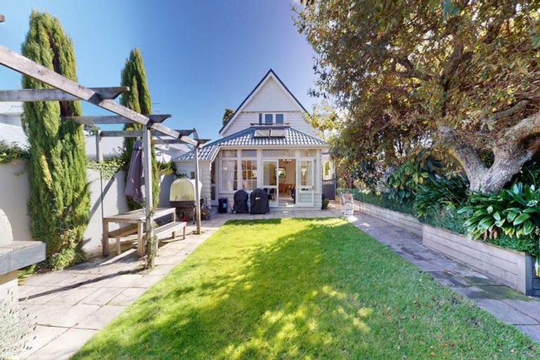 Photo of property in 59 Pitt Street, Wadestown, Wellington, 6012