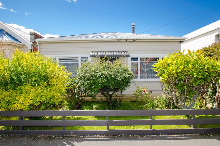 Photo of property in 67 Loyalty Street, Forbury, Dunedin, 9012