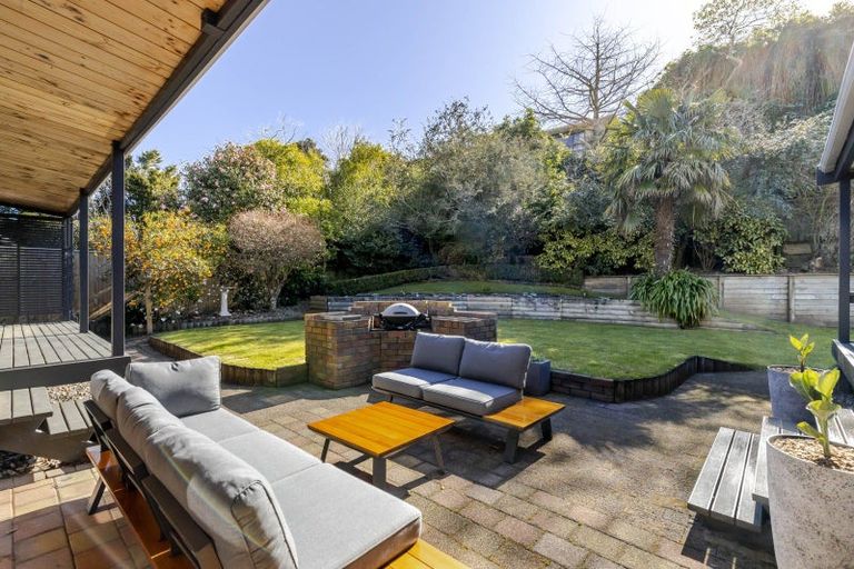 Photo of property in 7c Waterloo Place, Westown, New Plymouth, 4310