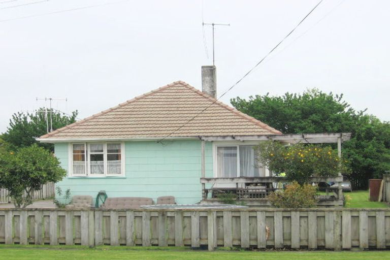 Photo of property in 8 Opatito Road, Paeroa, 3600