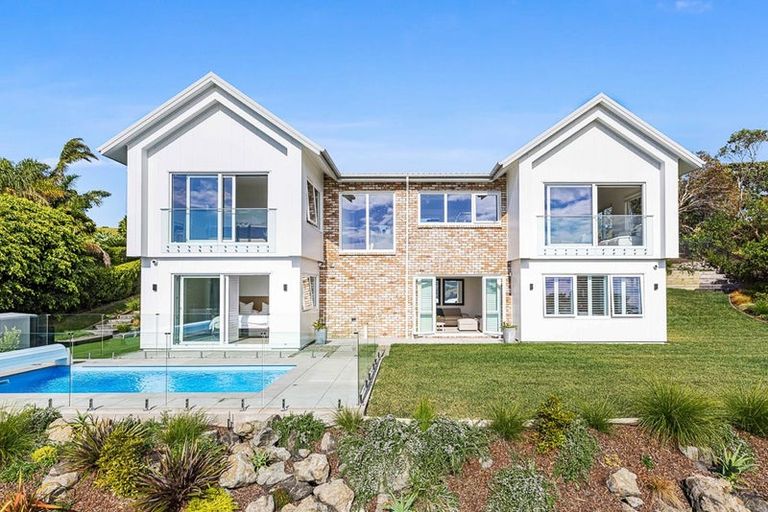 Photo of property in 30 Pacific Cliffs Drive, Gulf Harbour, Whangaparaoa, 0930