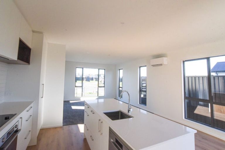 Photo of property in 40 Mcgarry Drive, Kaiapoi, 7630