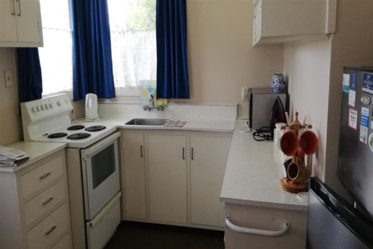 Photo of property in 1/96 Main North Road, Papanui, Christchurch, 8052