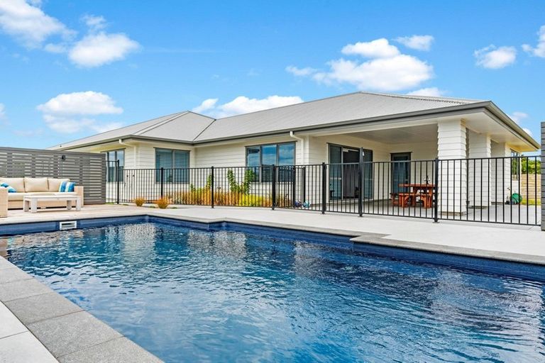 Photo of property in 68e Jack Boyd Drive, Mangawhai Heads, Kaiwaka, 0573
