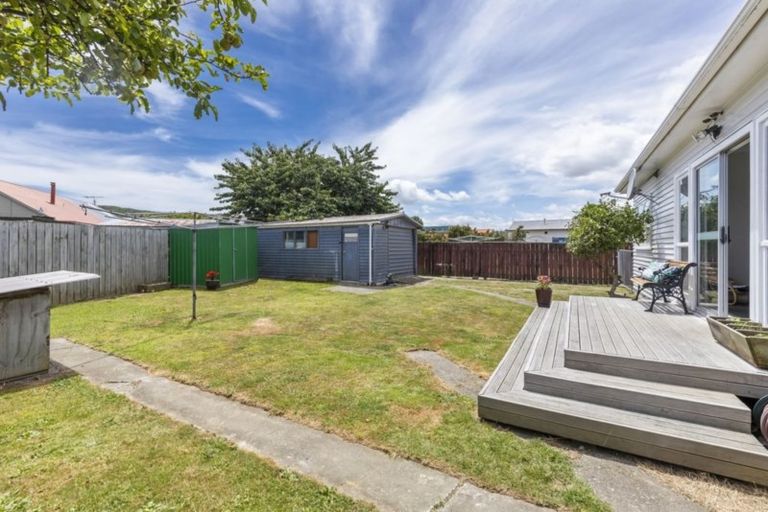 Photo of property in 29 Churton Crescent, Taita, Lower Hutt, 5011