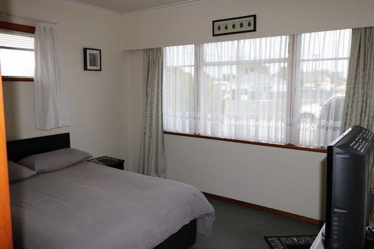 Photo of property in 8a Puriri Street, Gonville, Whanganui, 4501