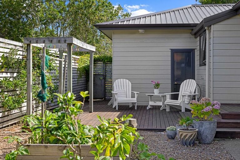 Photo of property in 114 Matakana Valley Road, Matakana, Warkworth, 0985