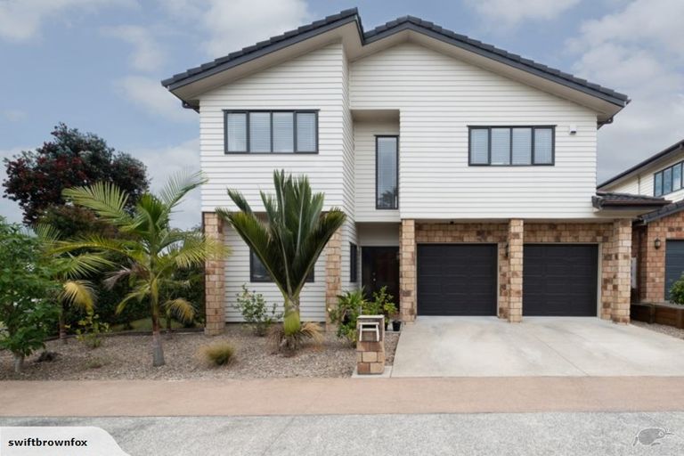 Photo of property in 396 East Tamaki Road, East Tamaki, Auckland, 2013