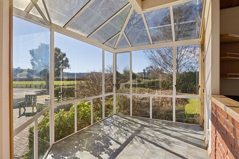 Photo of property in 102 Huntly Road, Outram, 9073