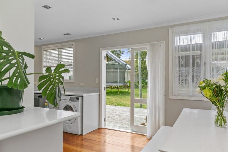 Photo of property in 52 Mere Road, Taupo, 3330