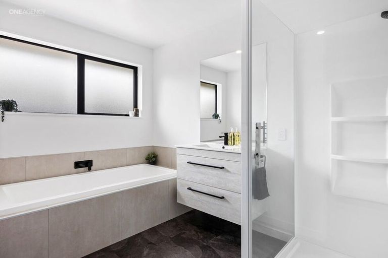 Photo of property in 71 Gladstone Road, Woodend, 7610