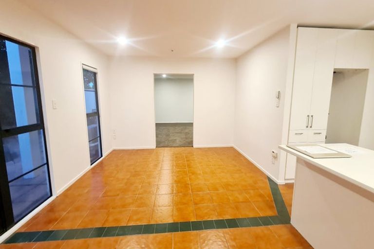 Photo of property in 10b Swanleigh Place, Ilam, Christchurch, 8041