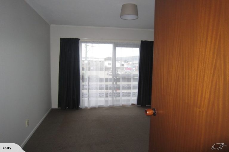 Photo of property in 1/70 Hawke Street, New Brighton, Christchurch, 8083