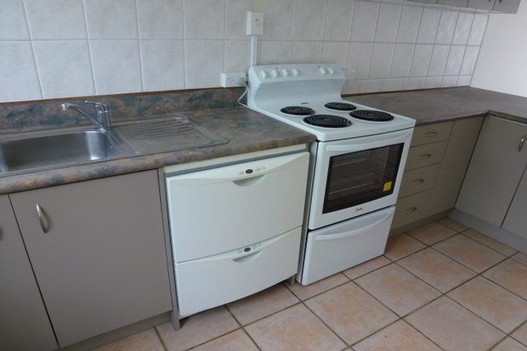 Photo of property in 5/767 Beach Road, Browns Bay, Auckland, 0630