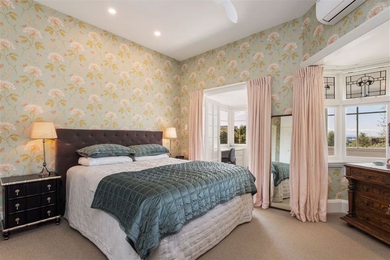 Photo of property in 2 Gwynfa Avenue, Cashmere, Christchurch, 8022