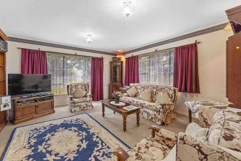 Photo of property in 3 The Avenue, Paraparaumu Beach, Paraparaumu, 5032