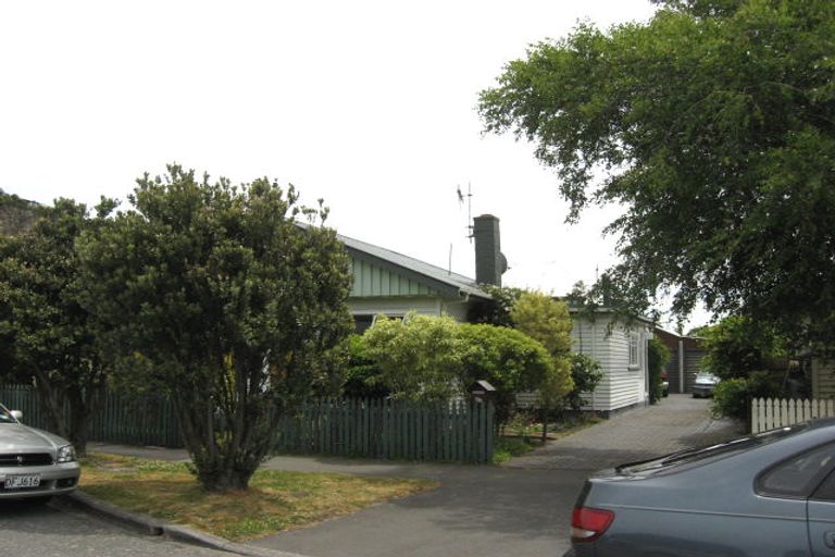 Photo of property in 2/3 Celia Street, Redcliffs, Christchurch, 8081