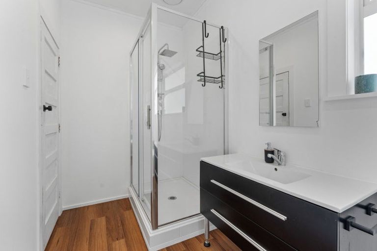 Photo of property in 9 Wear Street, Rongotea, 4476