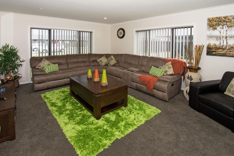 Photo of property in 13 Hartley Avenue, Carterton, 5713