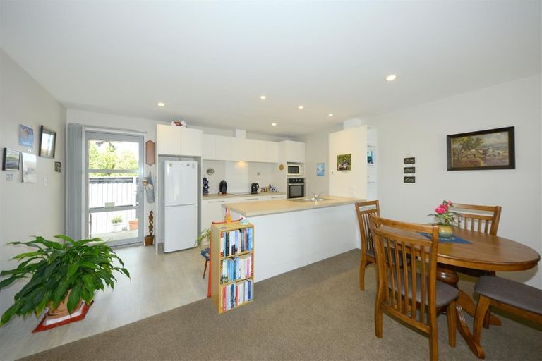 Photo of property in 12/212 Lyttelton Street, Spreydon, Christchurch, 8024