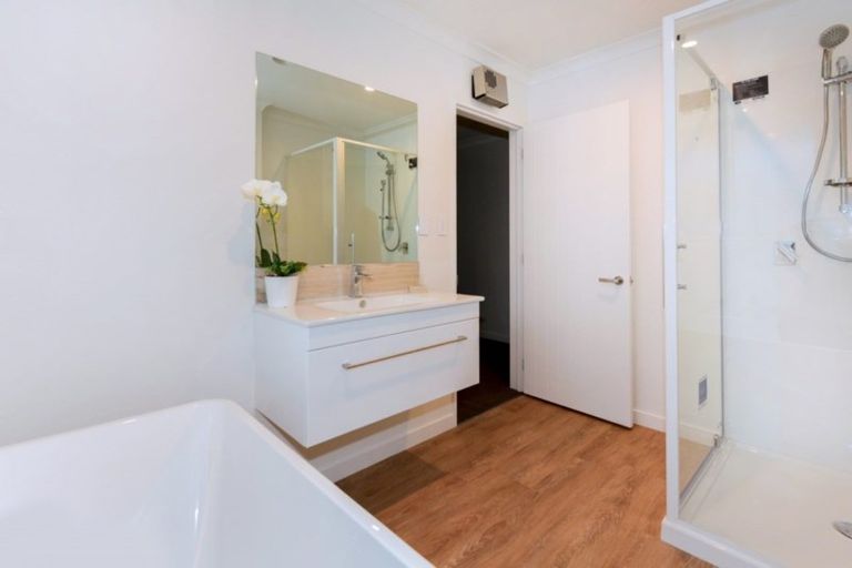 Photo of property in 5 Cressy Place, Darfield, 7510