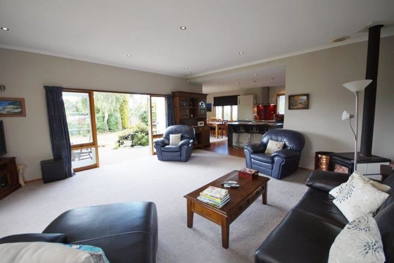 Photo of property in 25 Montrose Street, Waiau, 7332