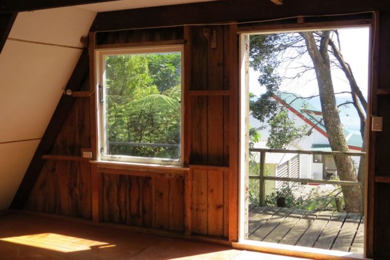 Photo of property in 31 Little Bay Drive, Waikawau, Coromandel, 3584