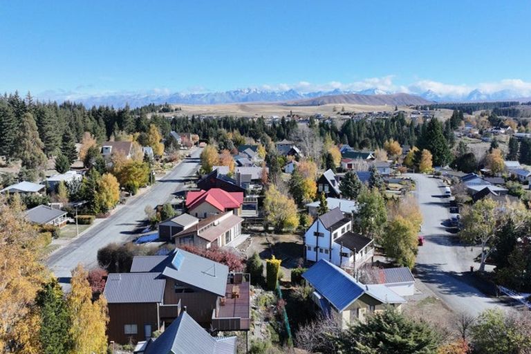 Photo of property in 28 Scott Street, Lake Tekapo, 7999