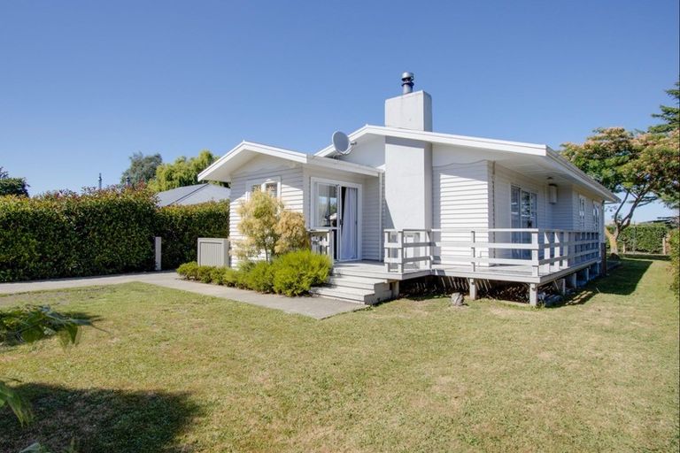 Photo of property in 12 Upham Street, Havelock North, 4130