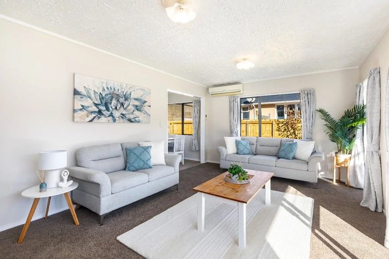 Photo of property in 8a Rawhiti Street, Stokes Valley, Lower Hutt, 5019