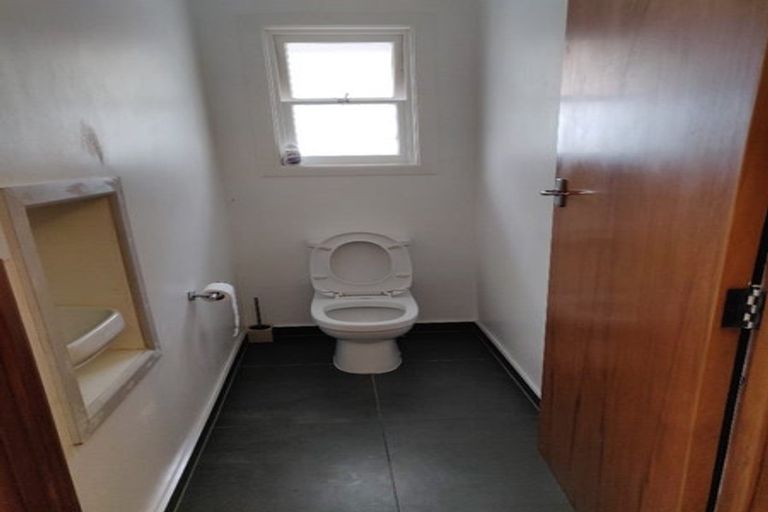 Photo of property in 44 Monarch Avenue, Hillcrest, Auckland, 0627