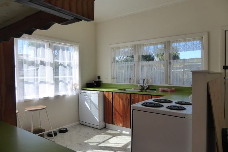 Photo of property in 82 Pharazyn Street, Melling, Lower Hutt, 5010