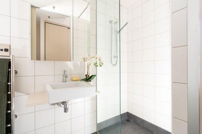 Photo of property in The Wellington Suites, 489/233 Cuba Street, Te Aro, Wellington, 6011