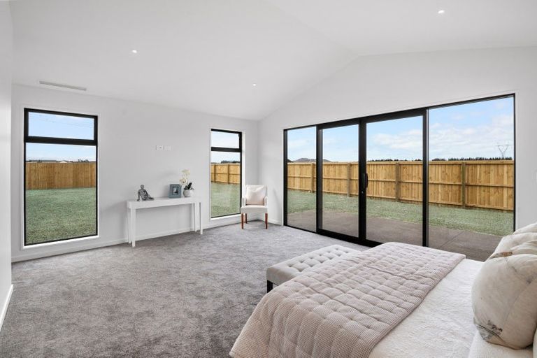 Photo of property in 49 Kingsdowne Drive, West Melton, 7618