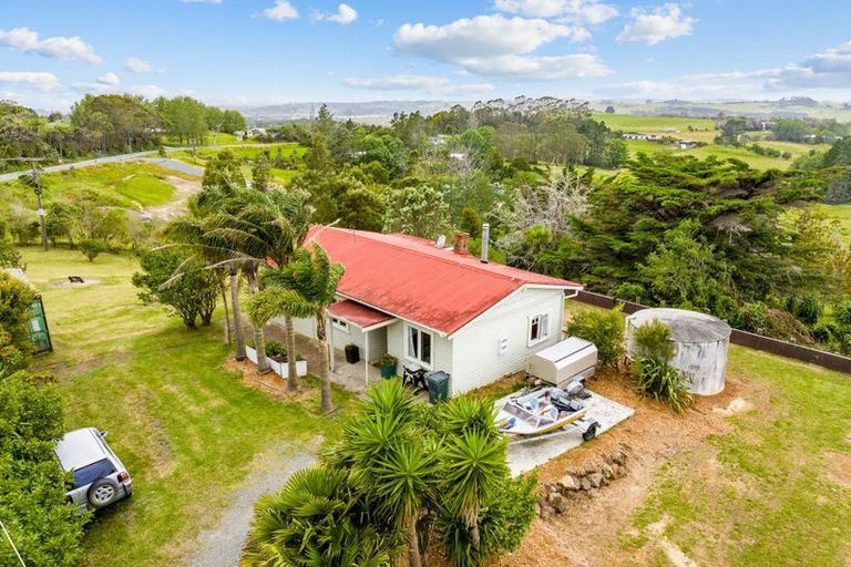 Photo of property in 1132 Kaiwaka-mangawhai Road, Mangawhai, Wellsford, 0975