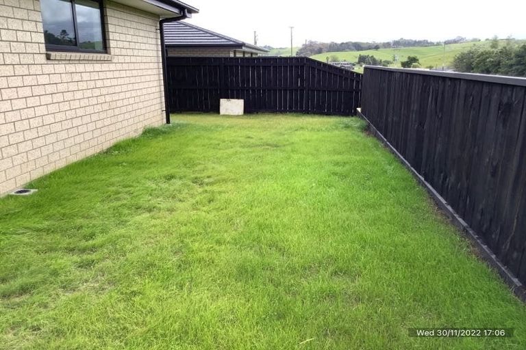 Photo of property in 126 Harriet Johnston Drive, Pokeno, 2402