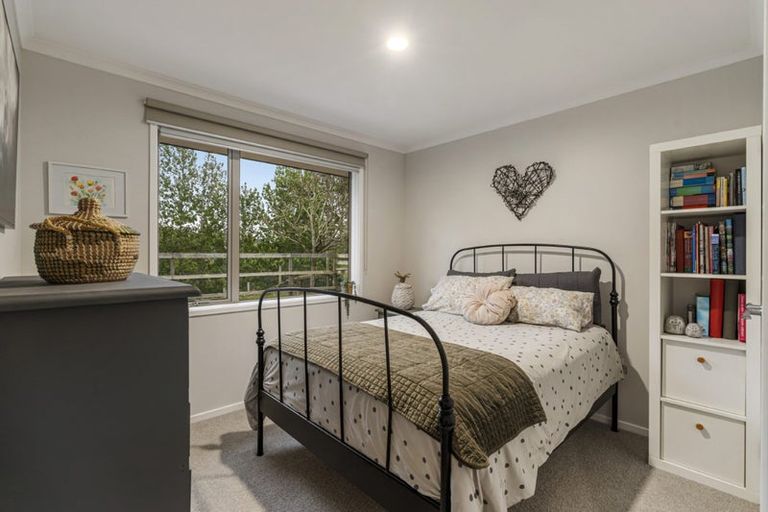 Photo of property in 210c Monowai Road, Wainui, Silverdale, 0994