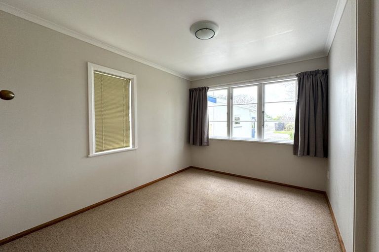 Photo of property in 120 Jickell Street, Hokowhitu, Palmerston North, 4410