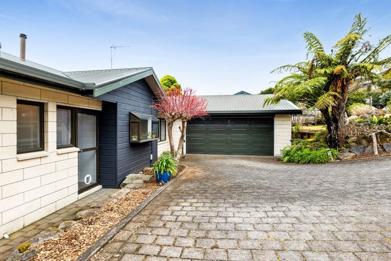 Photo of property in 23b Veale Road, Frankleigh Park, New Plymouth, 4310