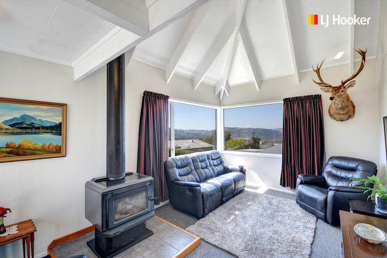 Photo of property in 39 Salmond Street, Halfway Bush, Dunedin, 9010